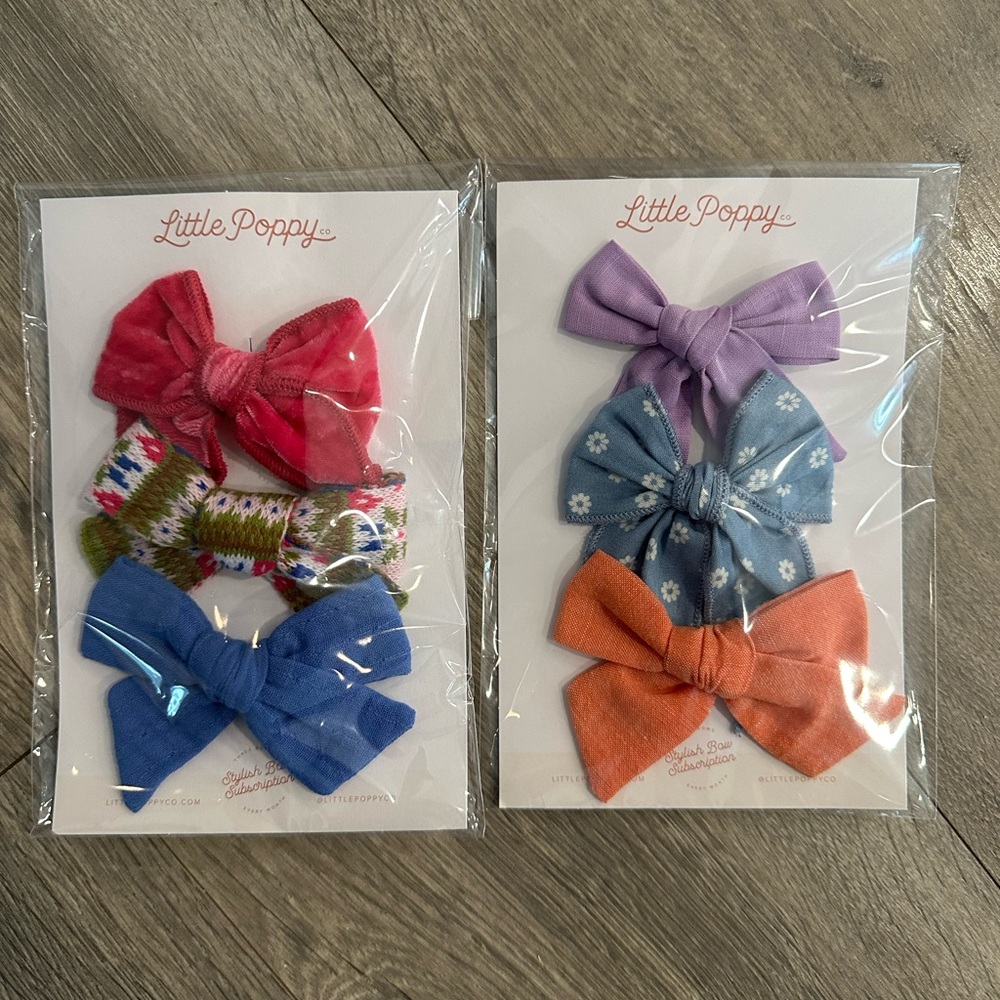 Little Poppy co bows NIB